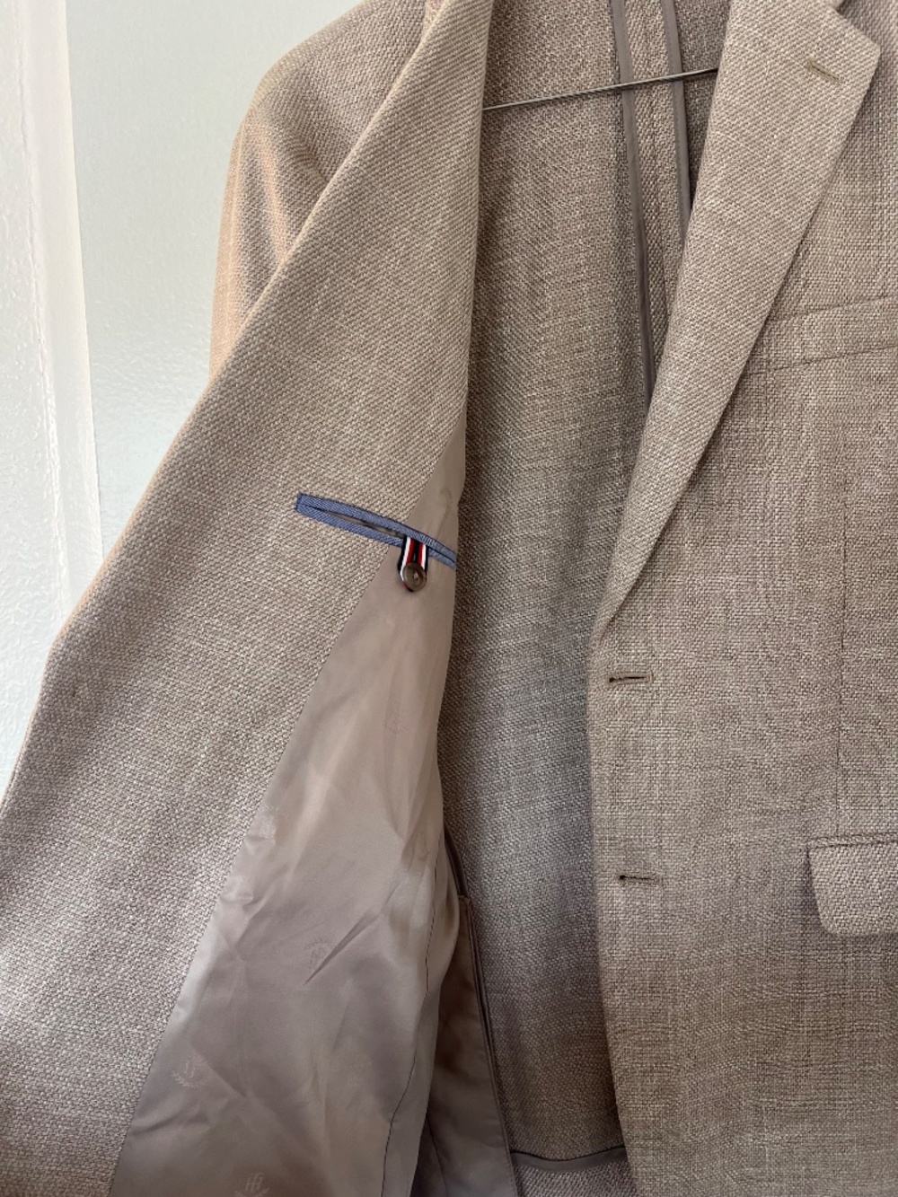 Men's Tommy Hilfiger Blazer - Picture 5 of 5